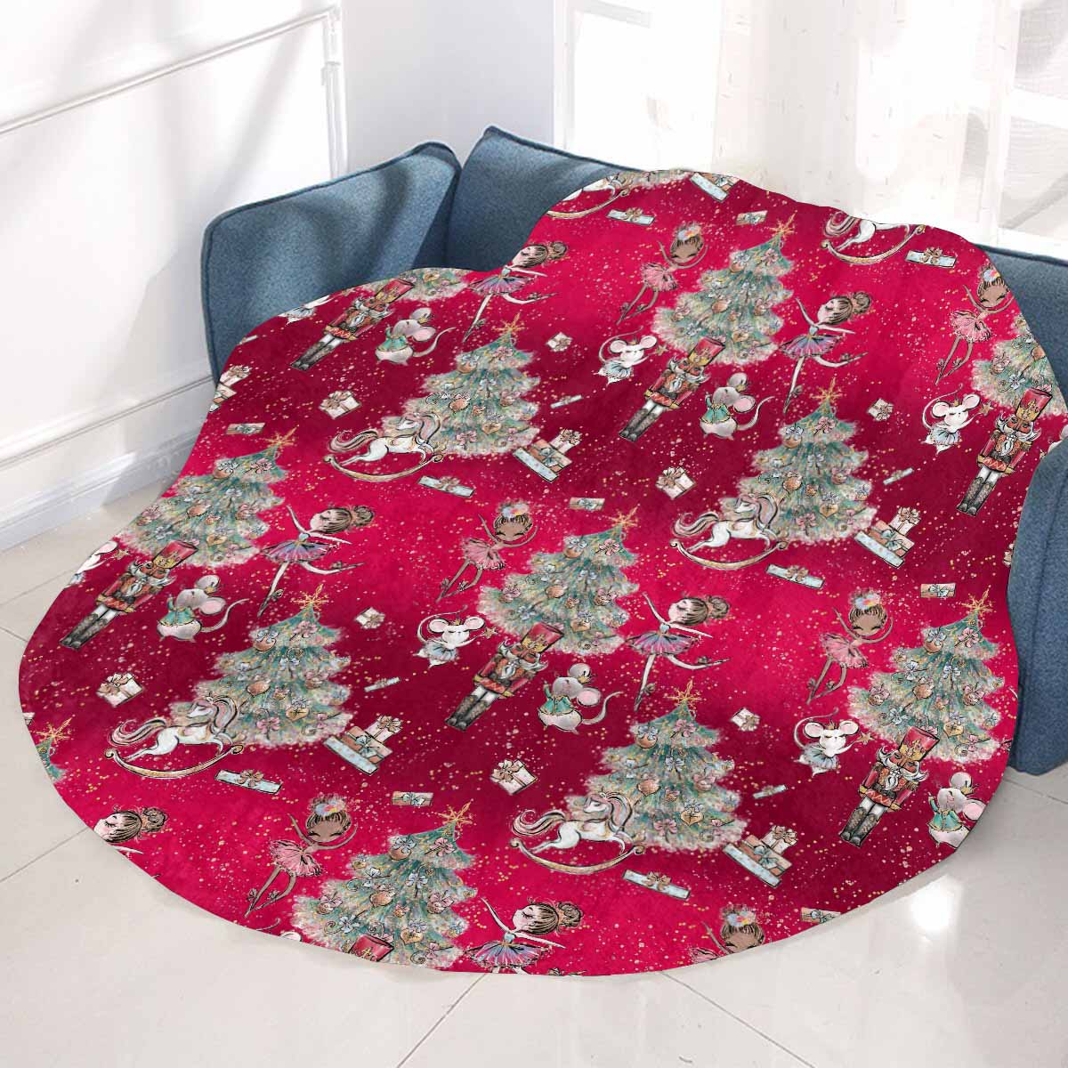 Red Christmas Circular Micro Fleece Blanket 47"