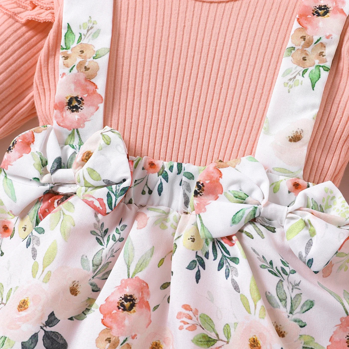 Ribbed 2pcs Floral Splicing Ruffle Long-sleeve Baby Romper Set Soft and Comfortable Perfect for Outings and Daily Wear