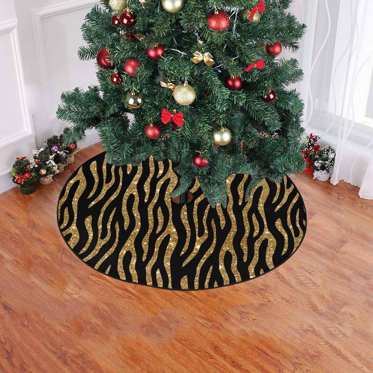 Black and Gold Glitter Leopard Print Christmas Tree Skirt