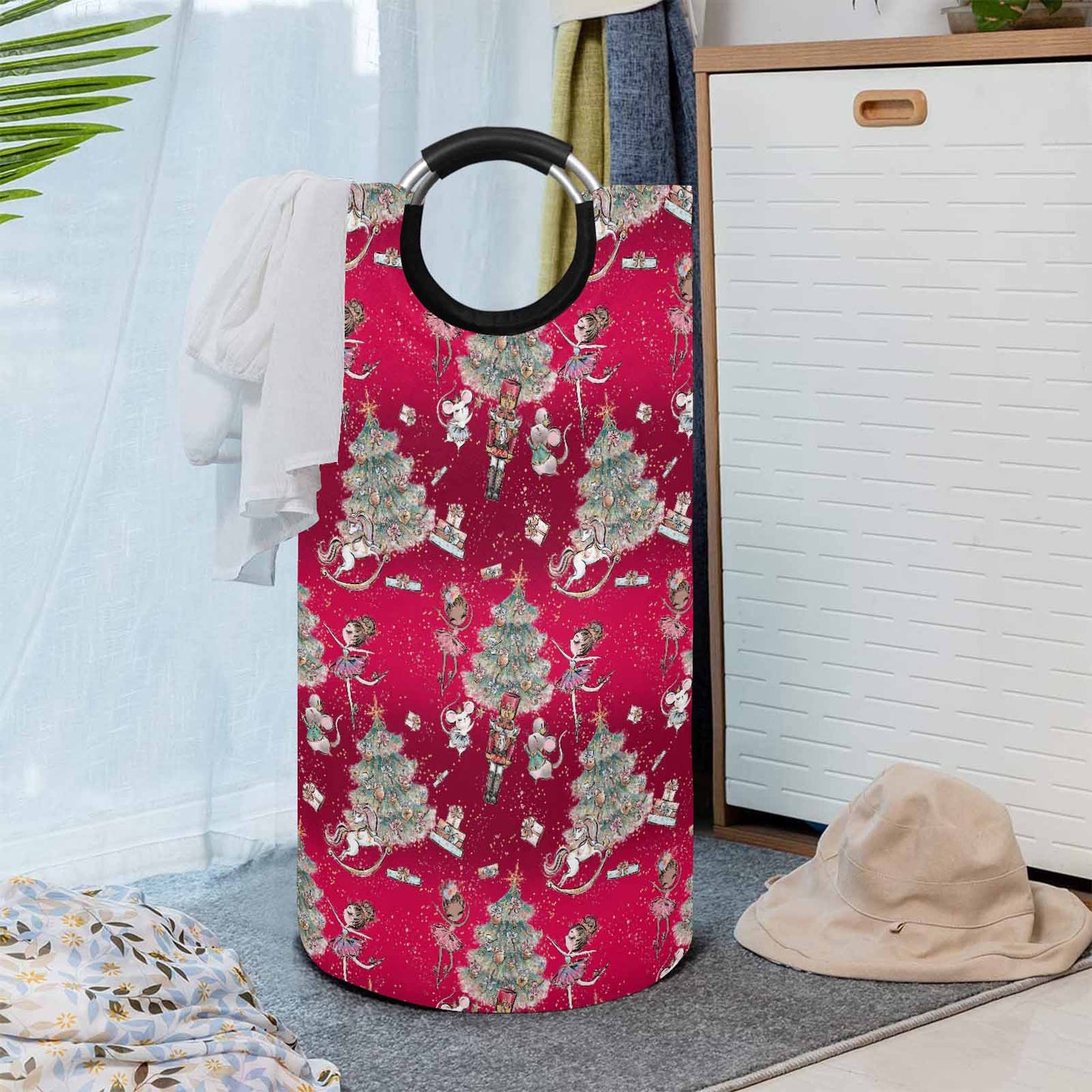 Red Christmas  Round Laundry Basket