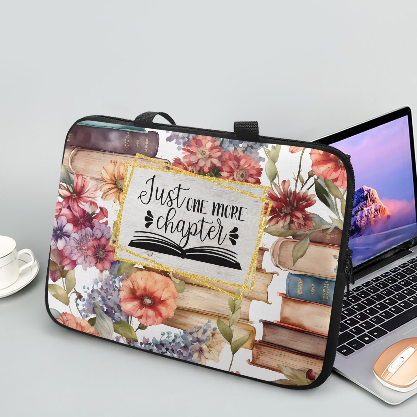 Laptop Sleeve - Books - Just one More Chapter