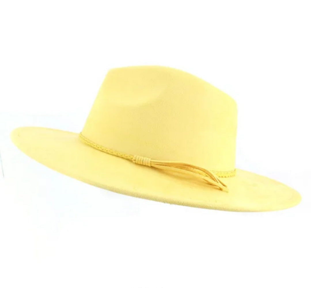 Classic_Fedora-Style_Cowboy_Hat_Adjustable_Stylish-Light_Yellow