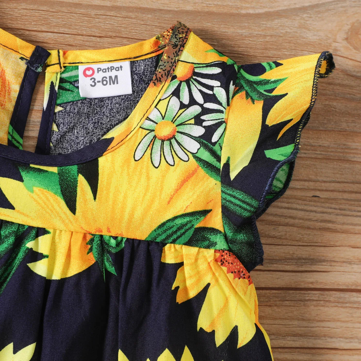 Baby Girl 100% Cotton Cotton Sunflower Print Flutter-sleeve Dress Suitable for Summer Season Soft and Comfortable