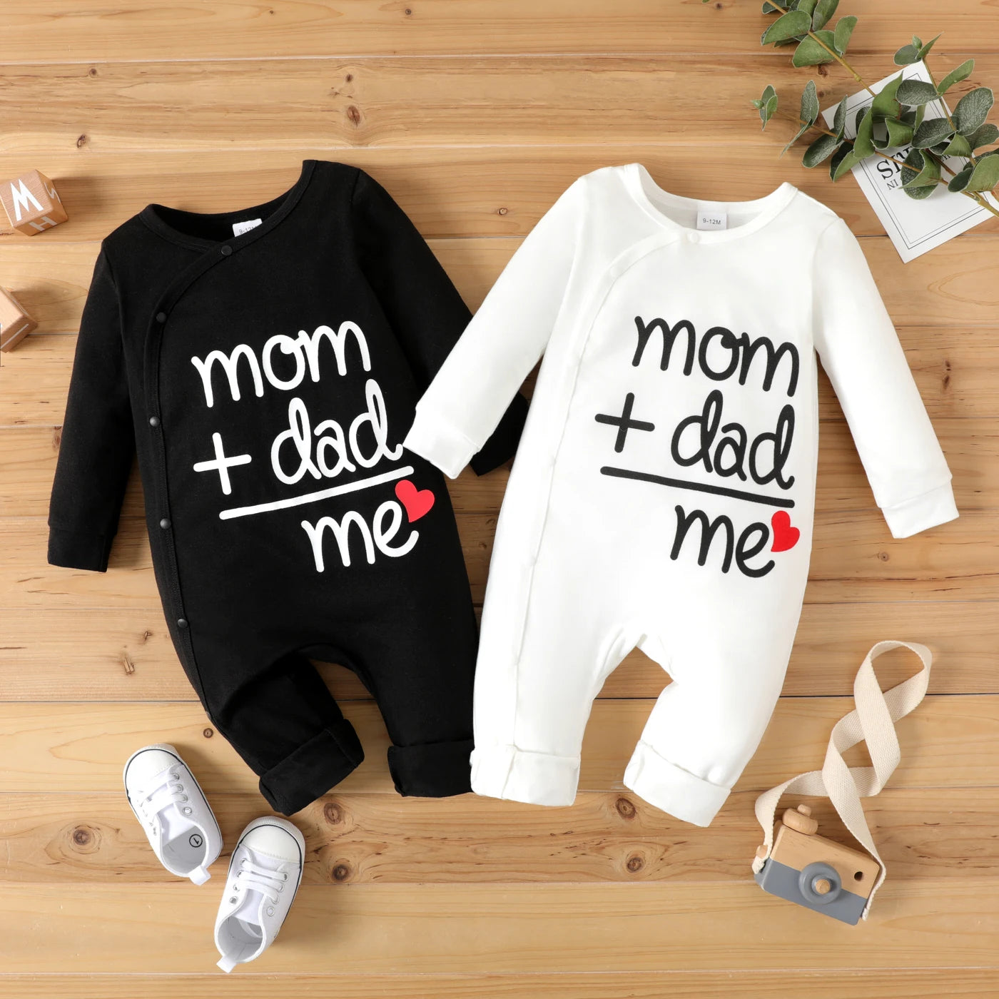 Baby Boy/Girl 95% Cotton Long-sleeve Love Heart and Letter Print Jumpsuit Perfect for Outings and Daily Wear Comfortable