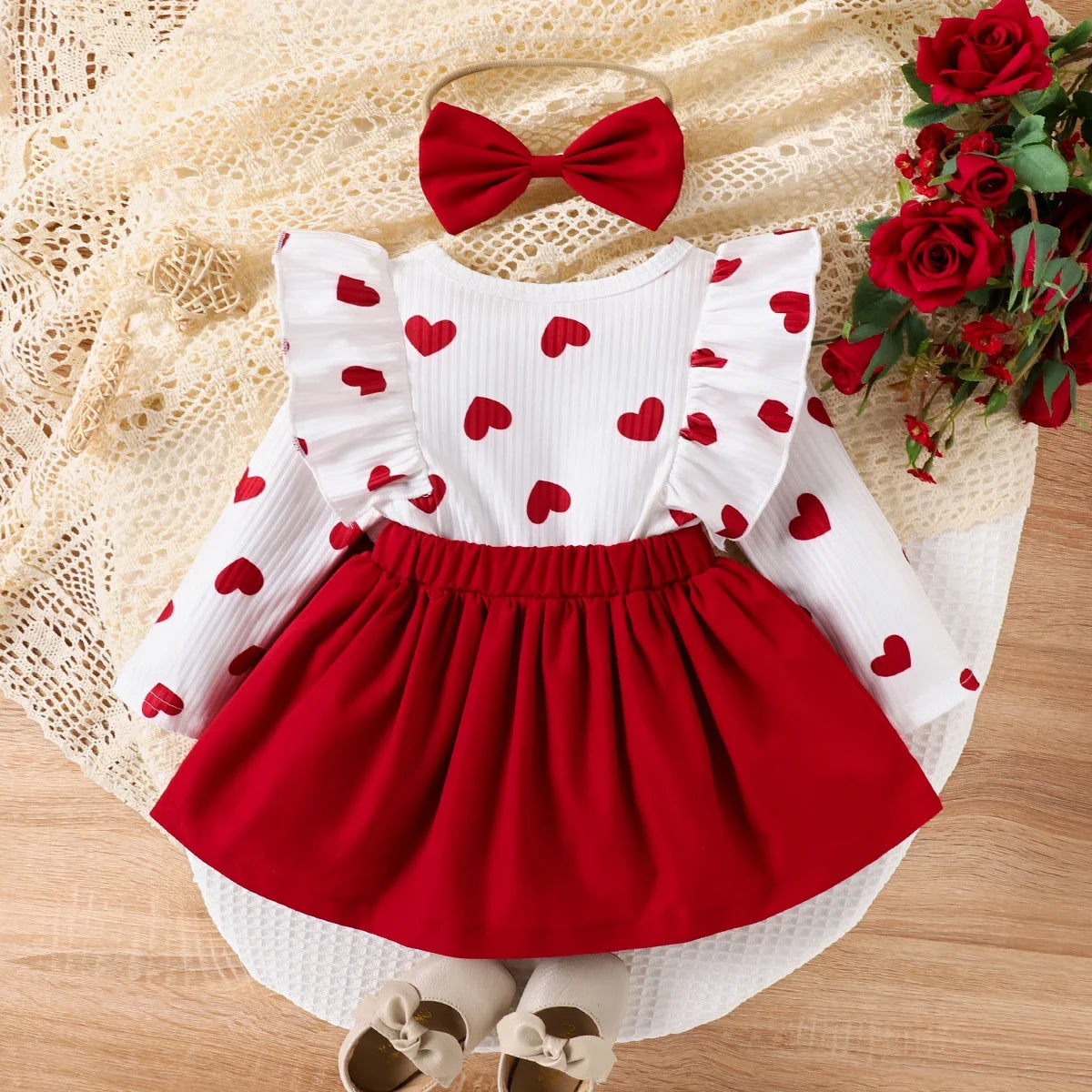 Baby Girl Heart-shaped Dress Set Soft and Comfortable  Perfect for Outings and Daily Wear Basic Style 2pcs