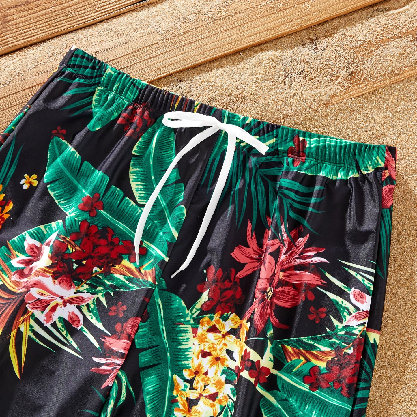 Family Matching Floral Drawstring Swim Trunks or Red Halter Top Spliced Swimsuit Suitable for Summer Season