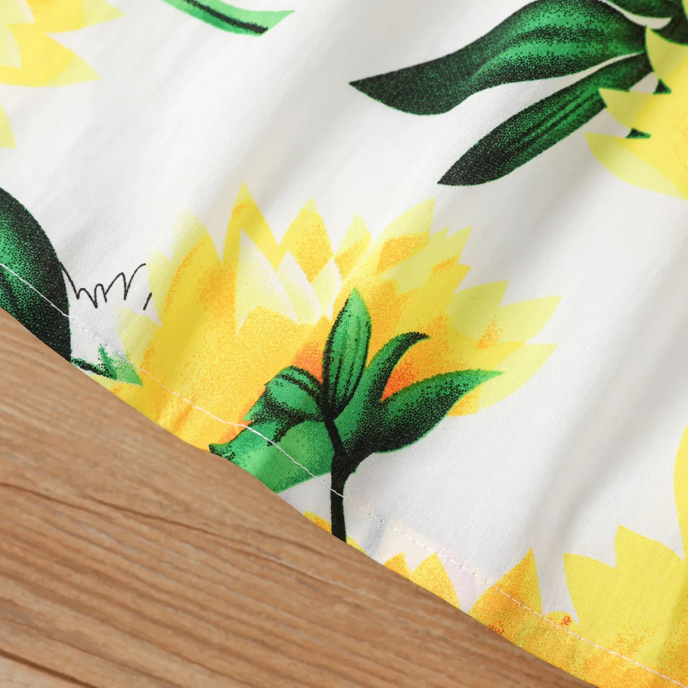 Baby Girl 100% Cotton Cotton Sunflower Print Flutter-sleeve Dress Suitable for Summer Season Soft and Comfortable